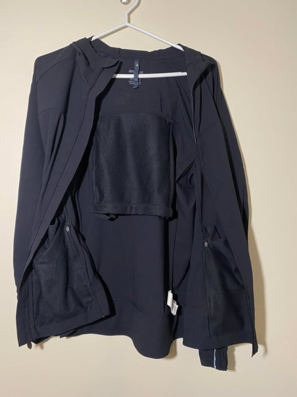 Brooks Packable Jacket - Picture 5 of 6